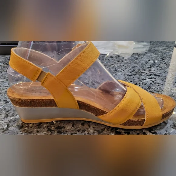 Naot, the Throne Wedge Sandals, Yellow (Marigold) Women's Size 7 (38) - Picture 9 of 11